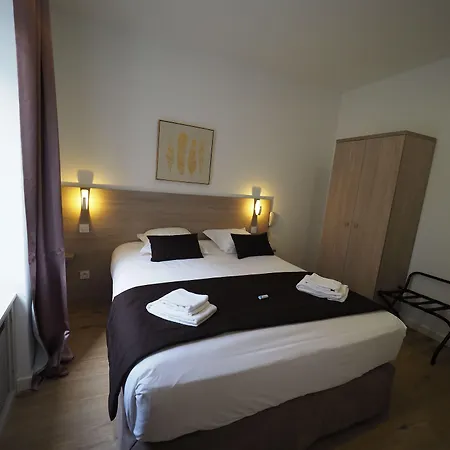 Le Biarritz - 3* ヴィシー