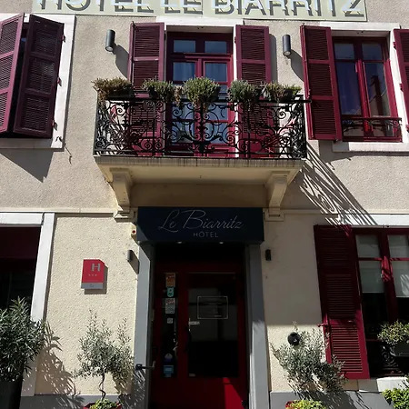Le Biarritz - Hotel