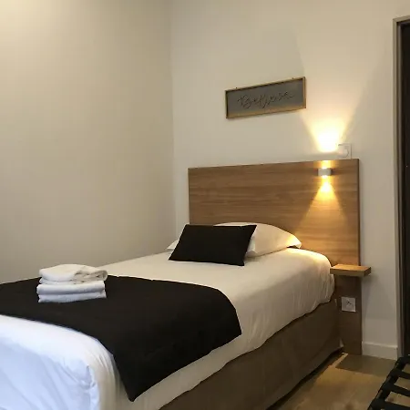 Le Biarritz - 호텔 3*