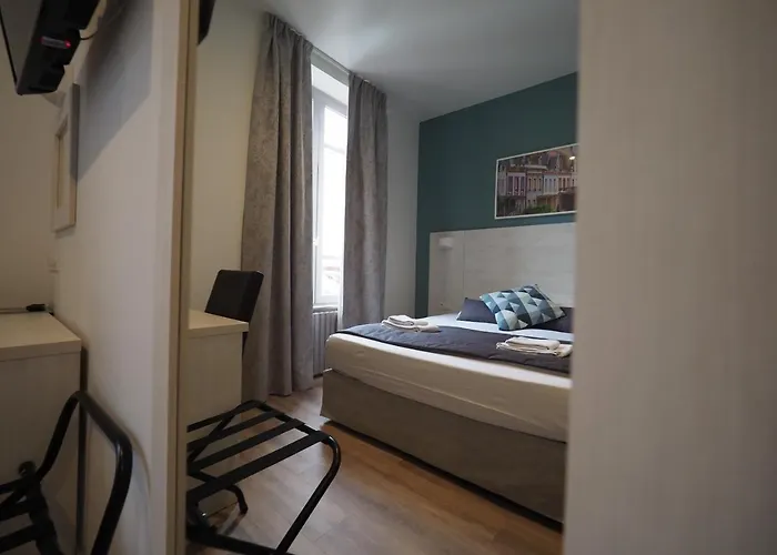 Le Biarritz - 3* Vichy